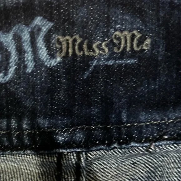 COPY - Miss Me Dark Rinse Indigo Flare Jeans size 29 - Picture 5 of 7